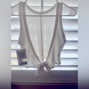 NWT Lululemon “It’s a Tie Tank”; size 4 white